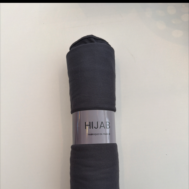 Jersey hijab